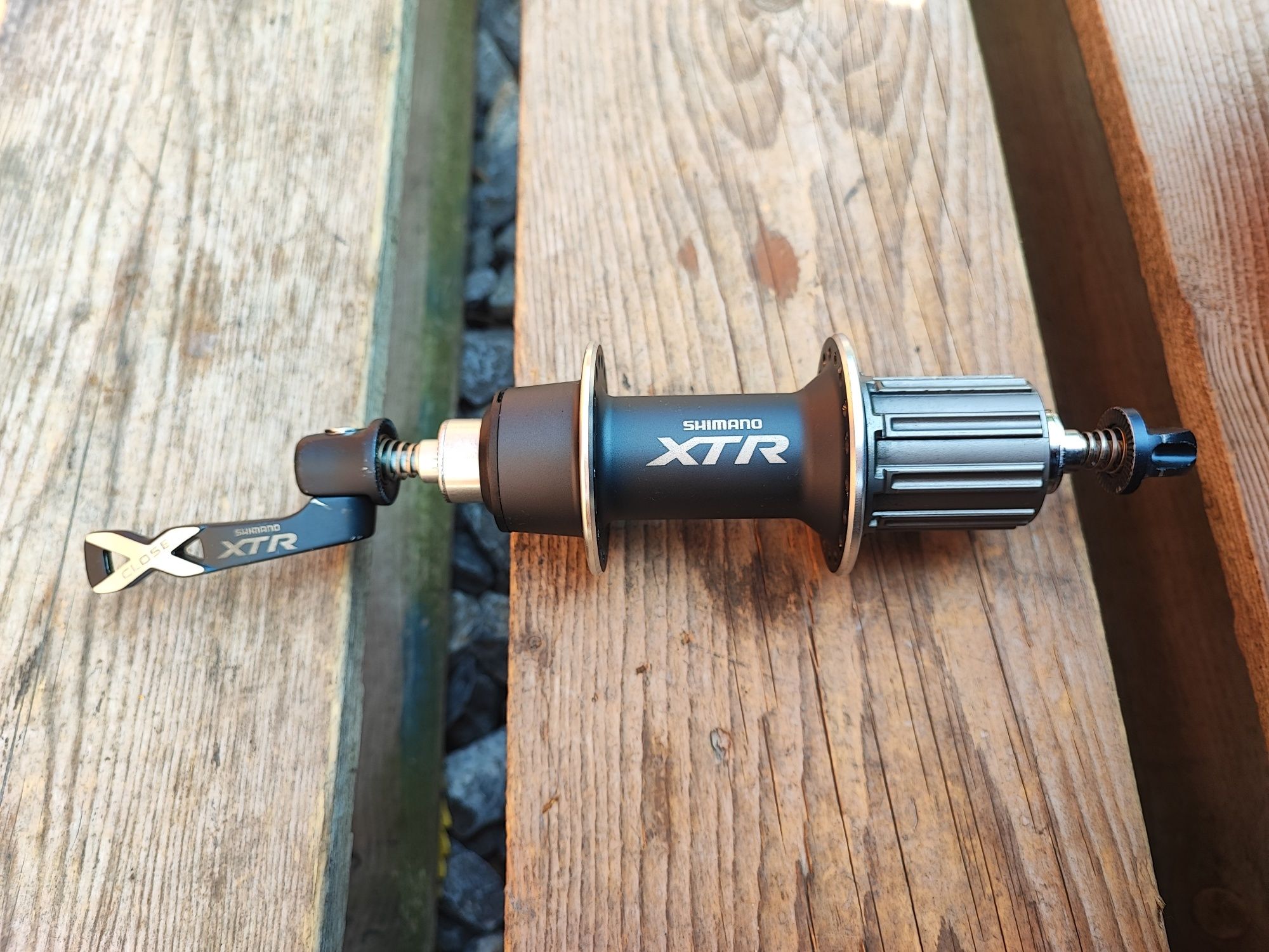 Tylna piasta koła rowerowego Shimano XTR M970 36H retro mtb Deore