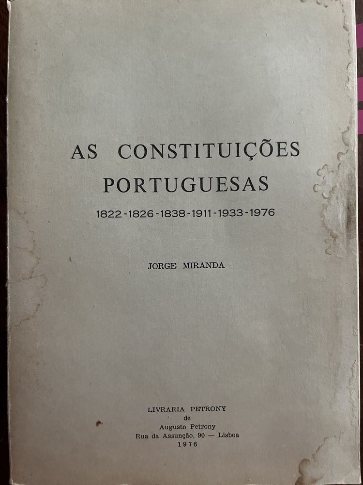 As Constituições Portuguesas