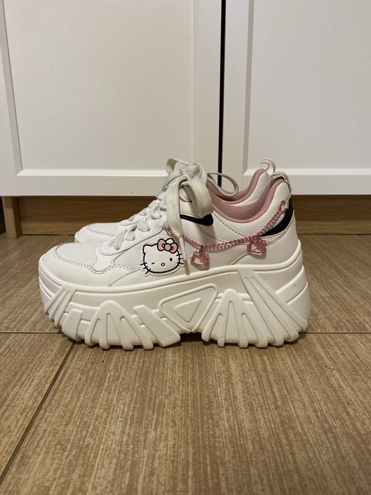 Buty na koturnie Hello Kitty 37