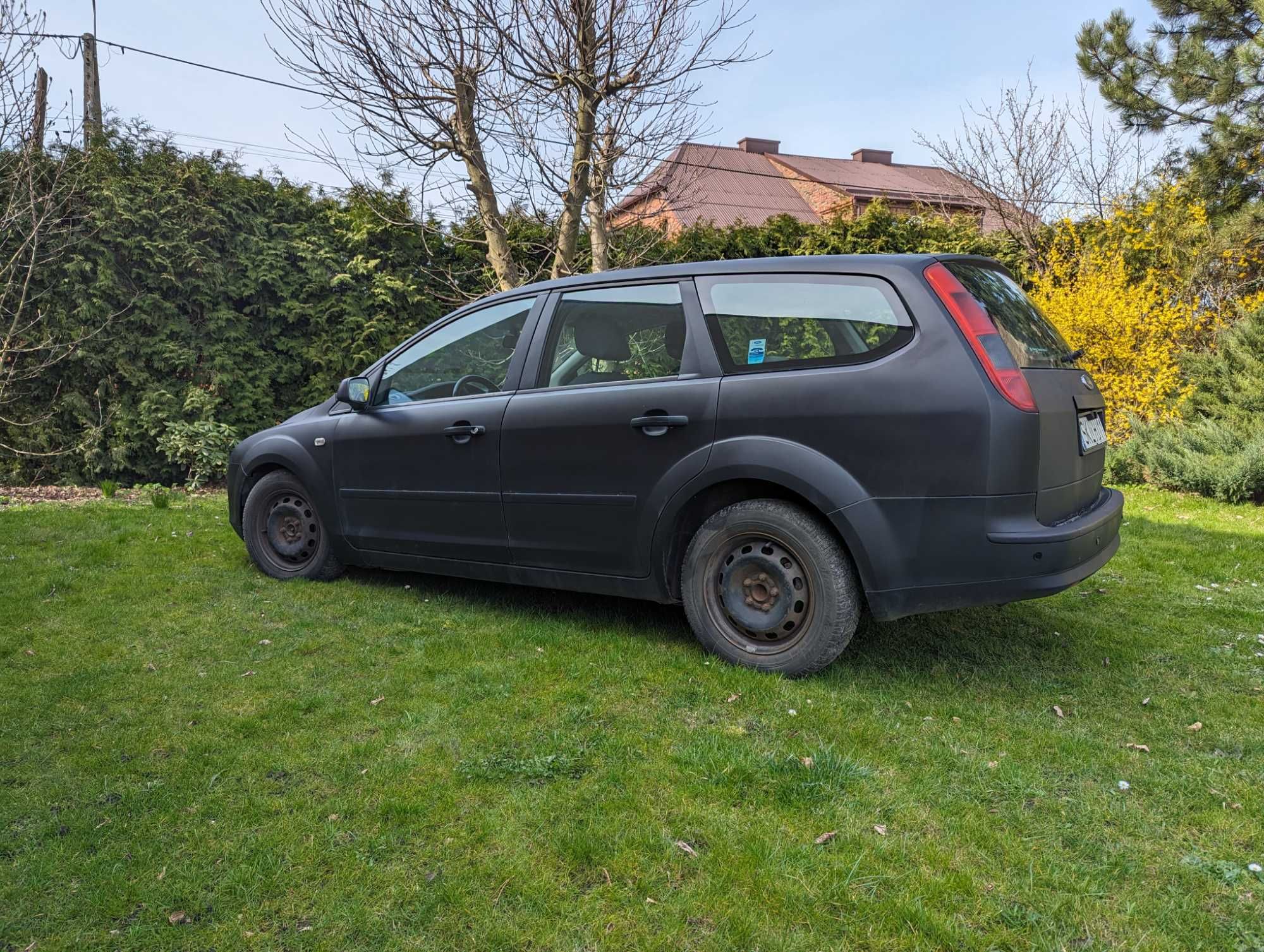 Ford Focus 1.6 tdci czorny diobeł