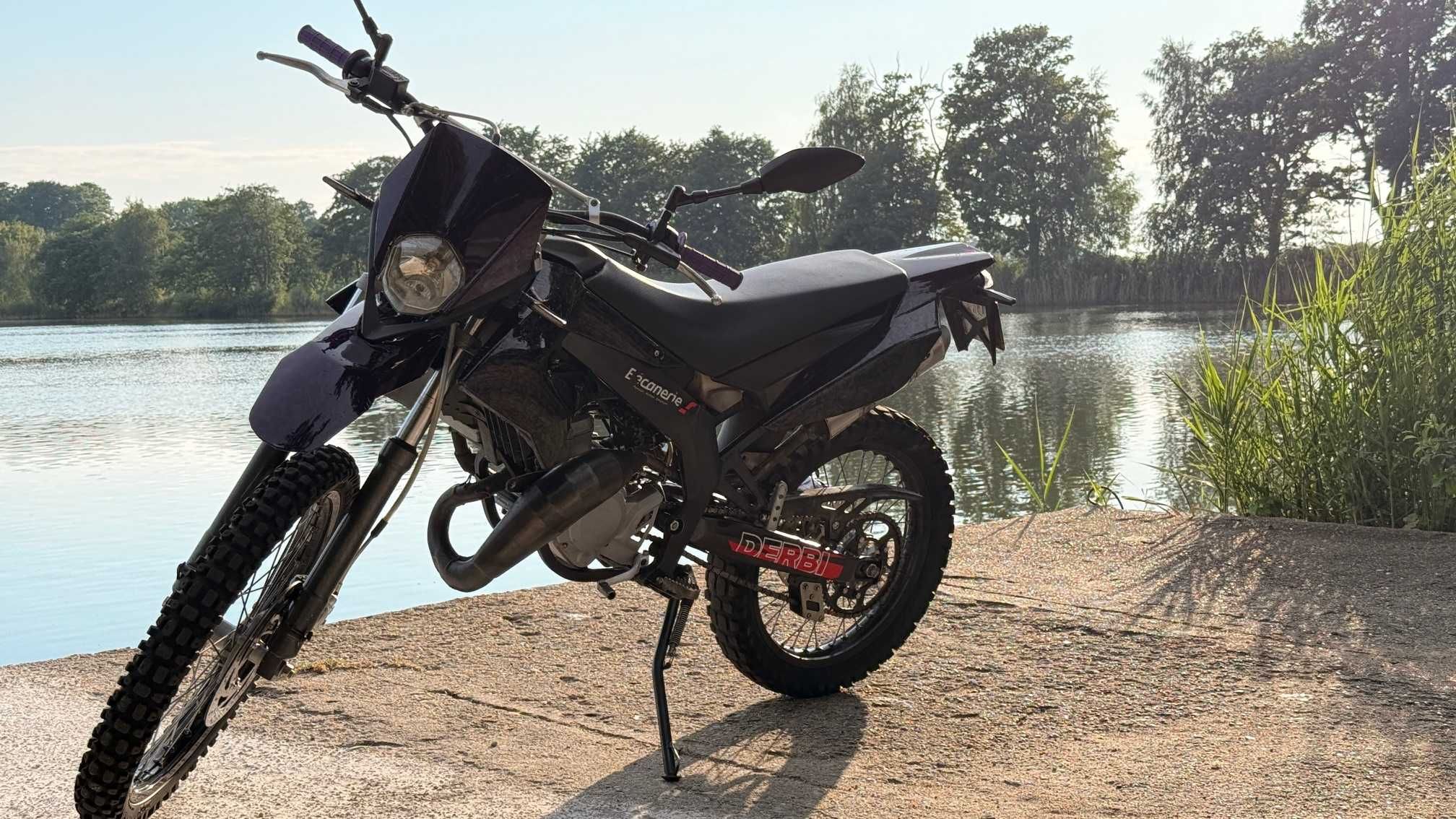 Gilera SMT 50 SM 2018r Derbi Senda
