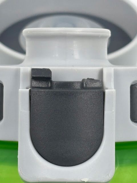 outlet butelka dziecięca piłka nożna pojemność 0,5l zielony sigg opis