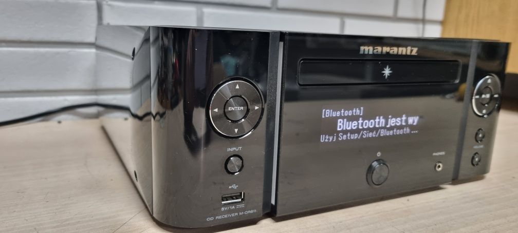Amplituner MARANTZ M-CR611.Bluetooth wifi,pilot