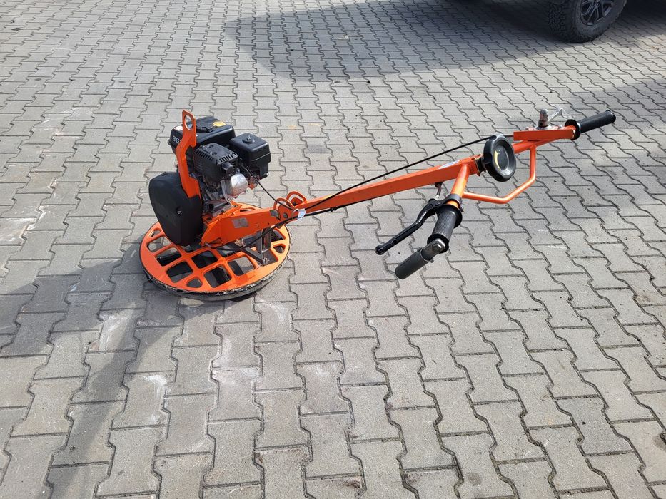 Zacieraczka do betonu Atlas Copco BD240 60cm silnik Honda