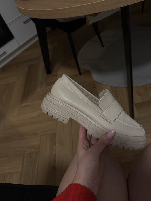 Loafersy ocieplane