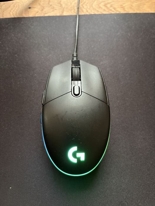 Rato Logitech com cabo usb