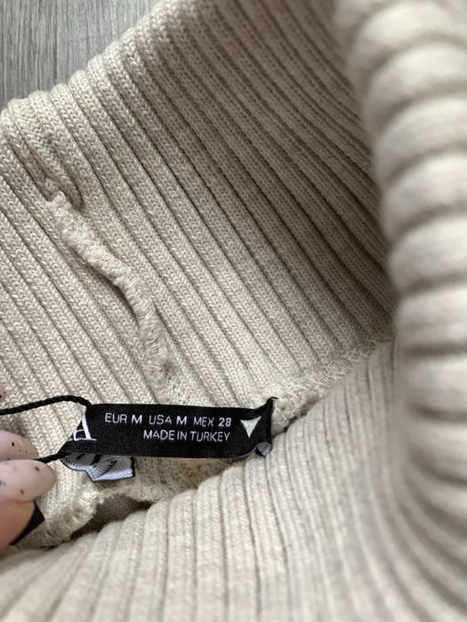 Жилетка Zara нова