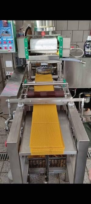 Maquina de moldar cera apicultura