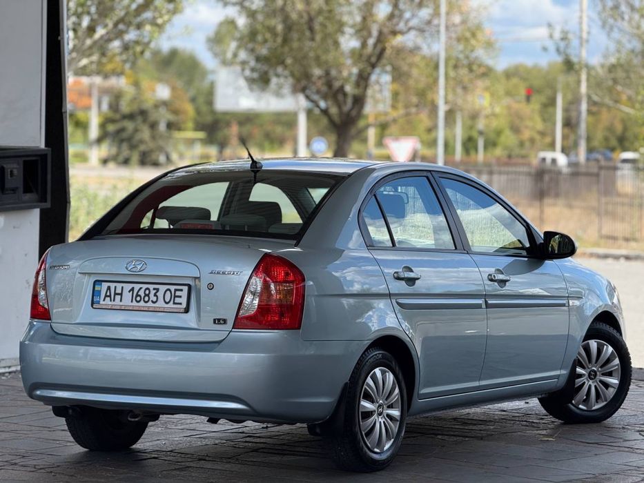 Hyundai Accent 1.6 Автомат