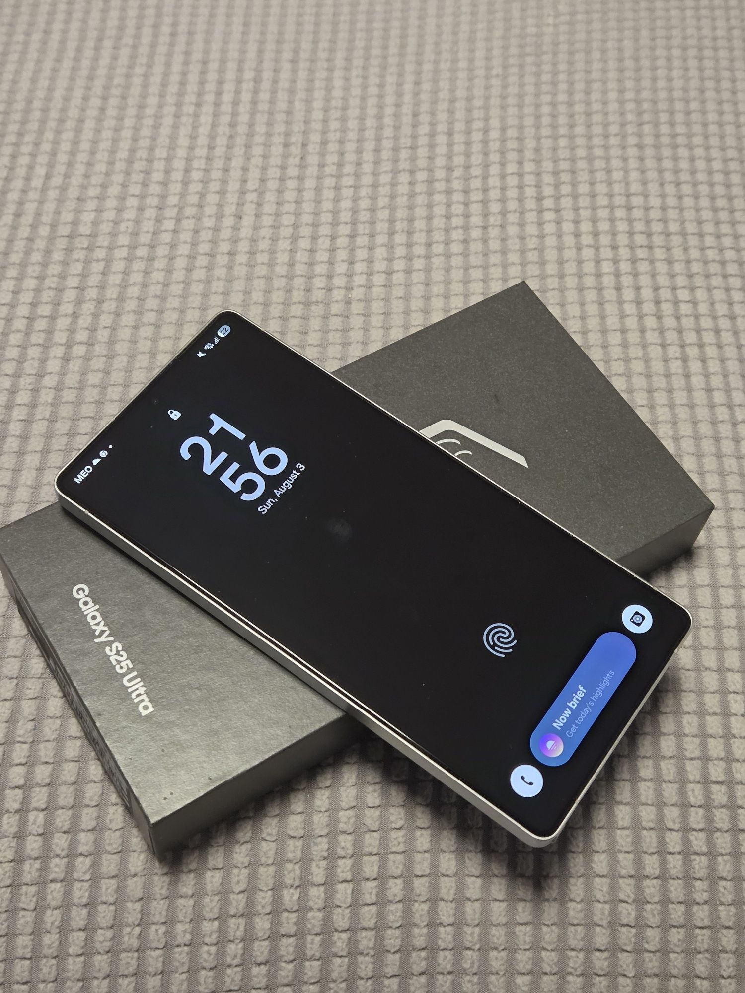 Samsung Galaxy S25 Ultra com seguro Samsung