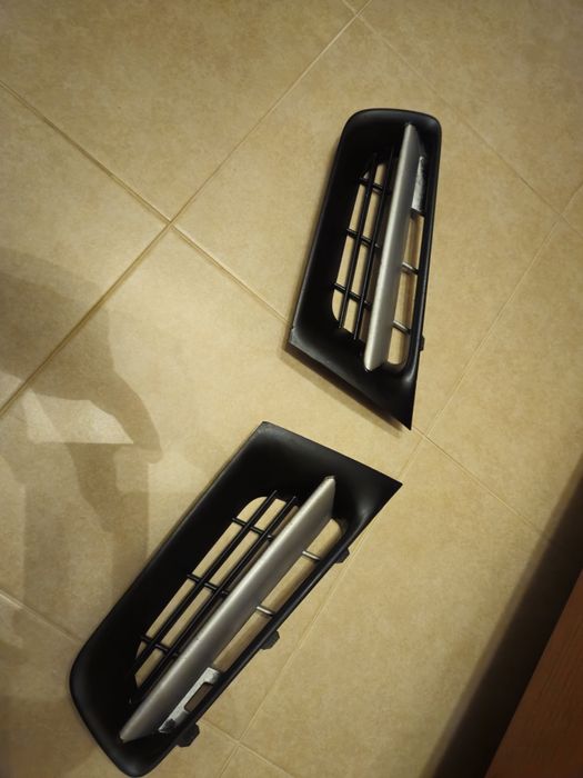 Vendo Grelhas Renault Megane 2 Fase 2