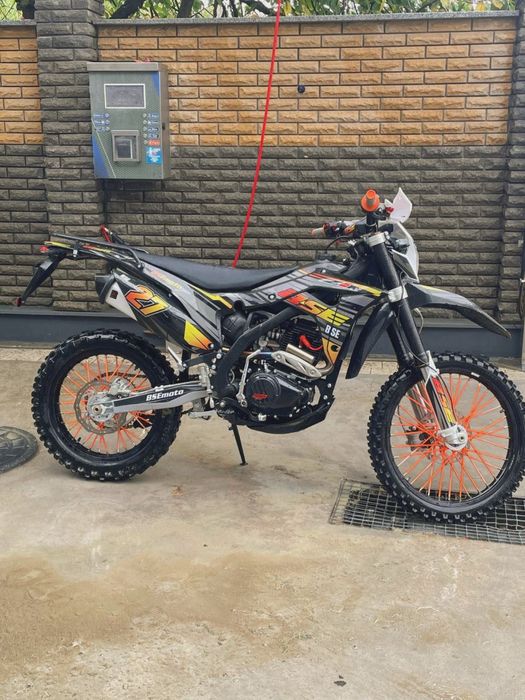 BSE J4 2025 в дуже хорошому стані