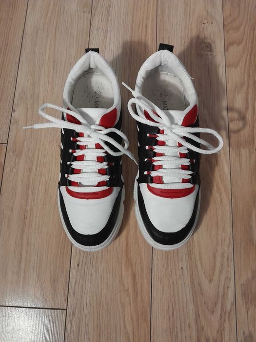 Buty sportowe damskie MARQUIIZ, rozm. 39, kolor: biało-czarne