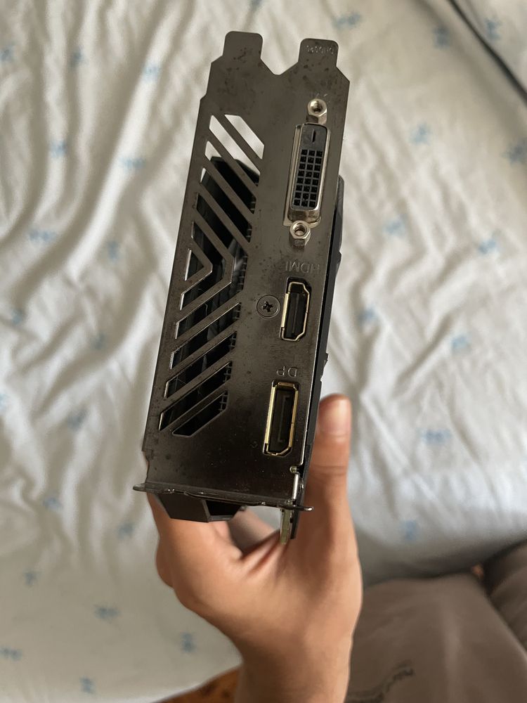 GTX 1650 Super em otimas condições