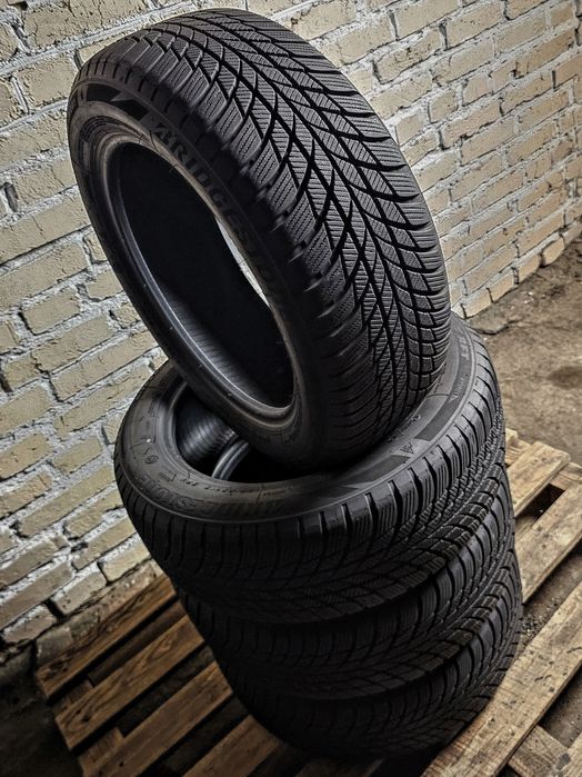 Зимові 195/55r16 Bridgestone | 8.5mm | 2024 | Преміум шини | Як нові