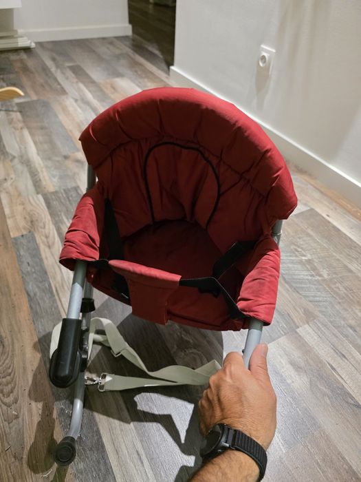 Cadeira de bebé para mesa