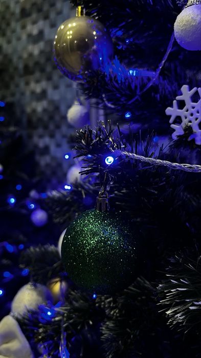 Новорічна штучна ялинка 2м + подарунок