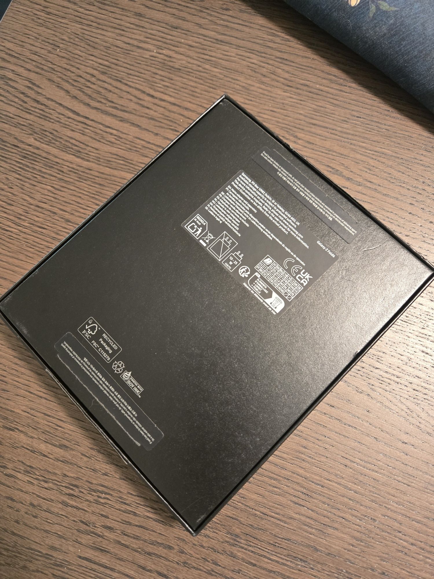 Samsung Fold 6 512GB Smartphone