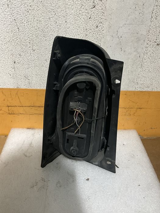 Farolim citroen c1 tras direito