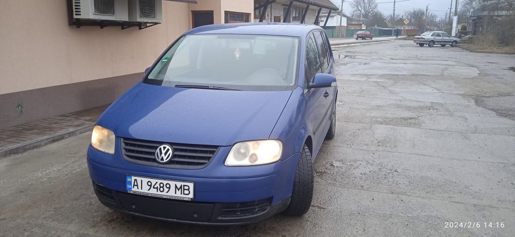 Volkswagen Touran 2003