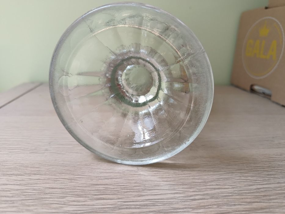 Wazon z PRL-u bardzo dobry