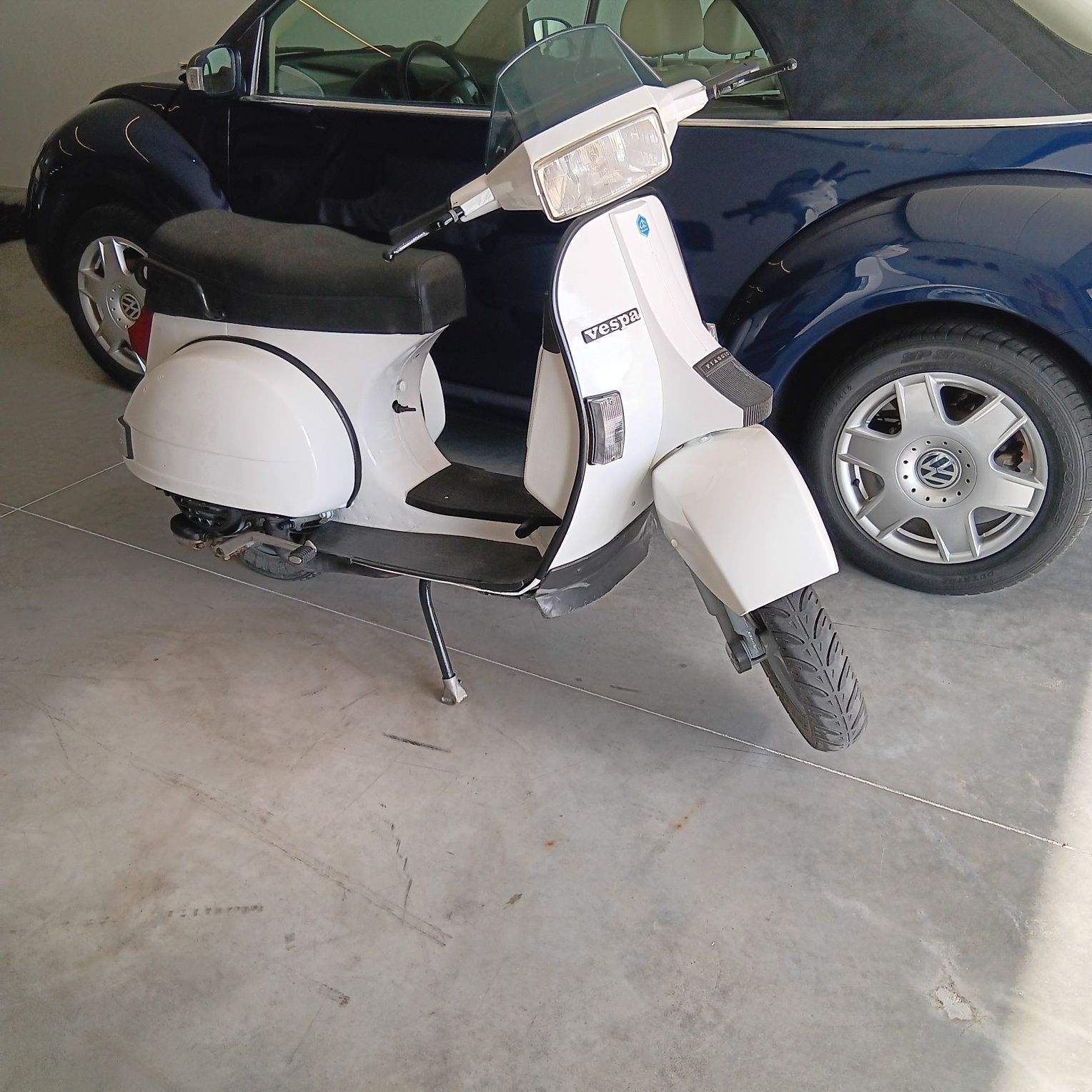 Vespa antiga T5  em bom estado