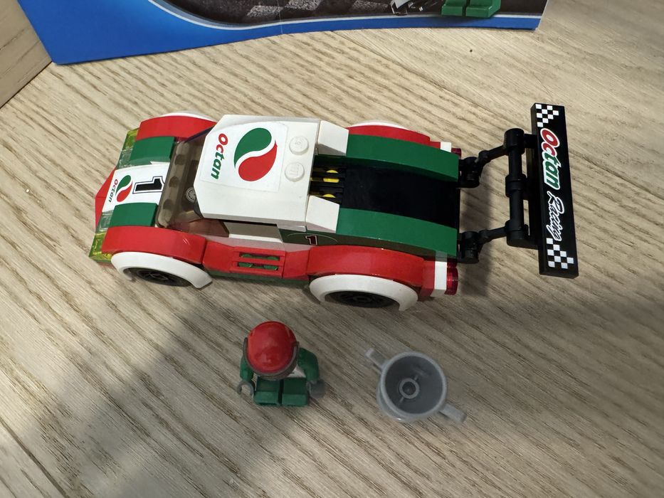 Lego City 60053 машинка