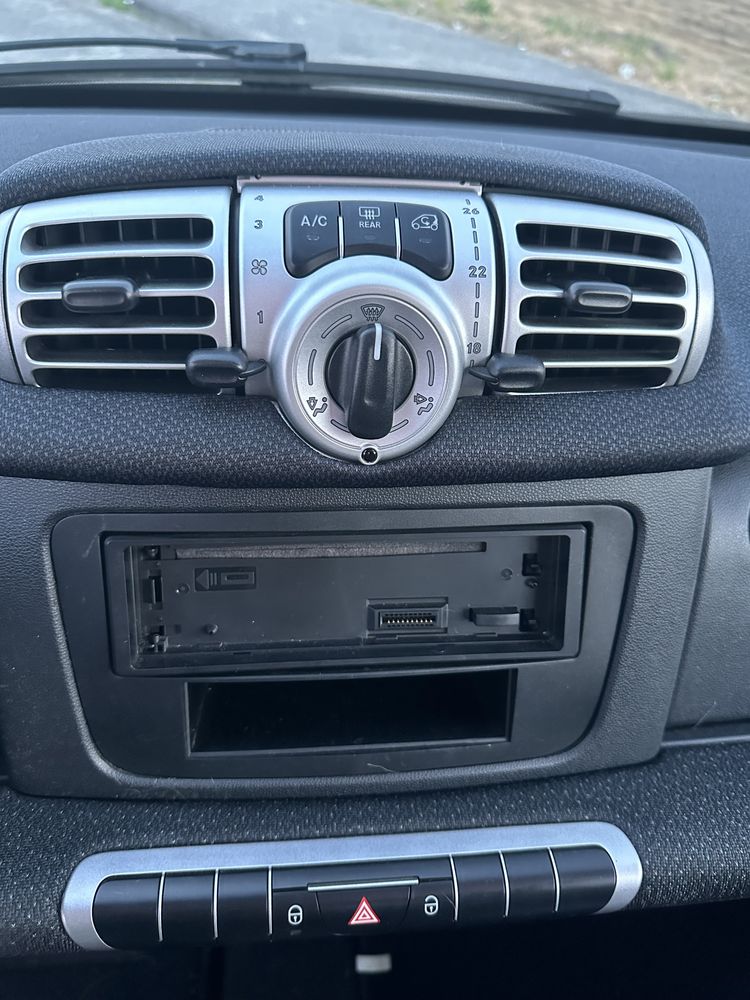 Smart ForTwo 1.0 MHD 2011 com 58.000km