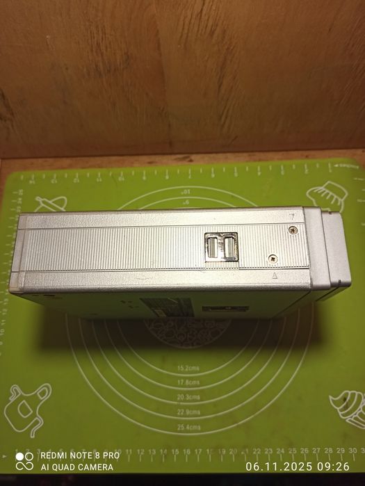 Радіотелевізор Broksonic