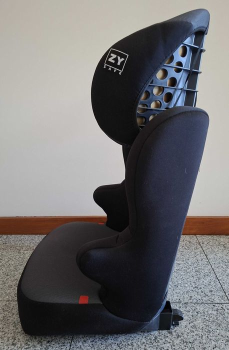 Cadeira Auto Zippy F18 - Com sistema Isofix