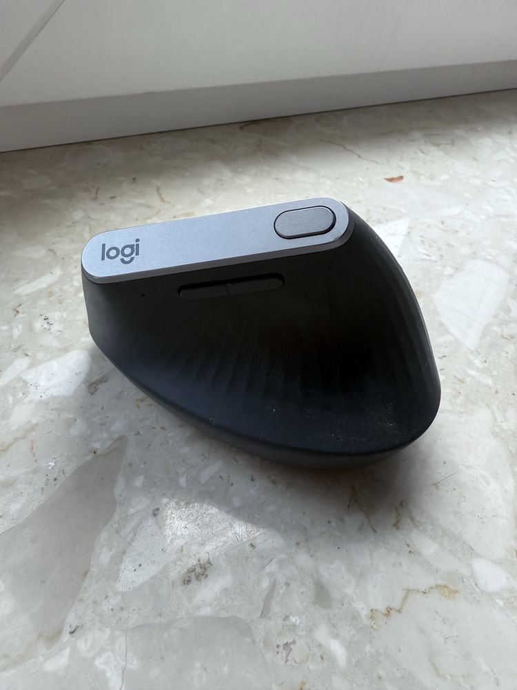 LOGITECH MX Vertical Ergonomic myszka gwarancja