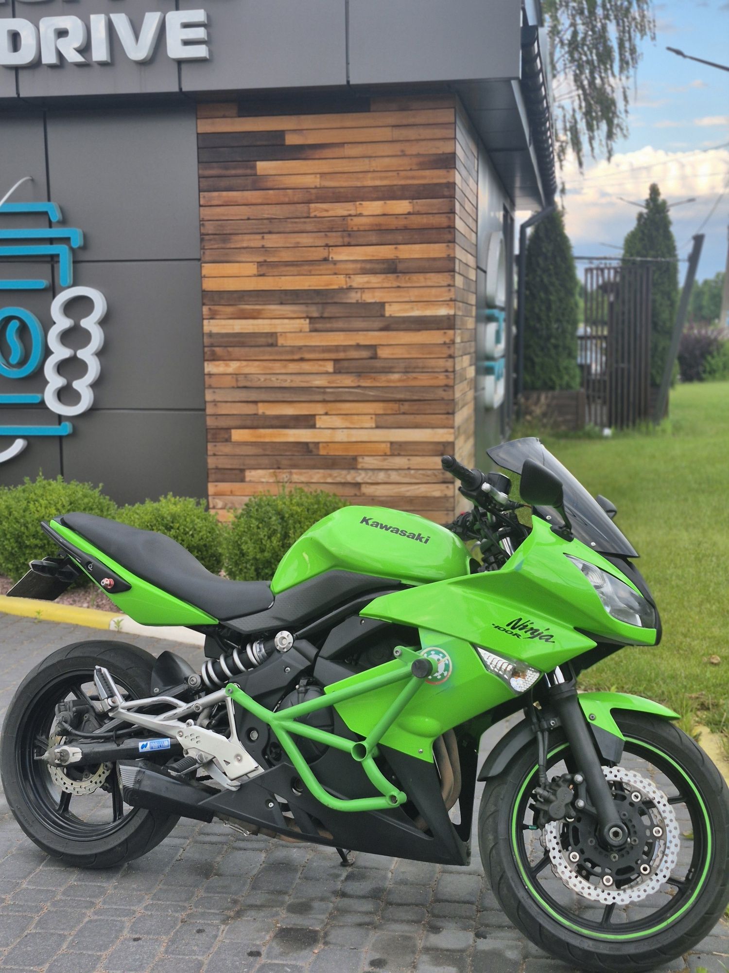 Kawasaki Ninja 400 r