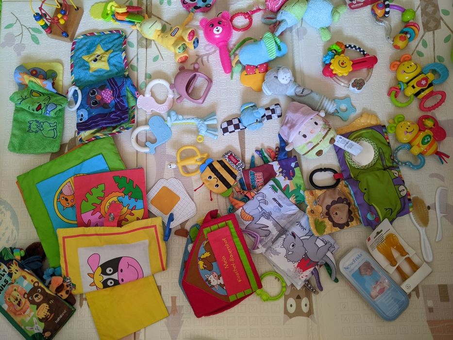 Іграшки для немовлят