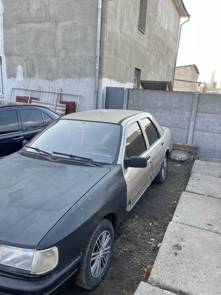 Ford Sierra 2.0
