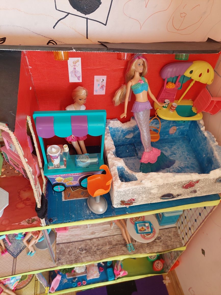Lalki Barbie wyposażenie do domkui mnóstwo akcesoriów