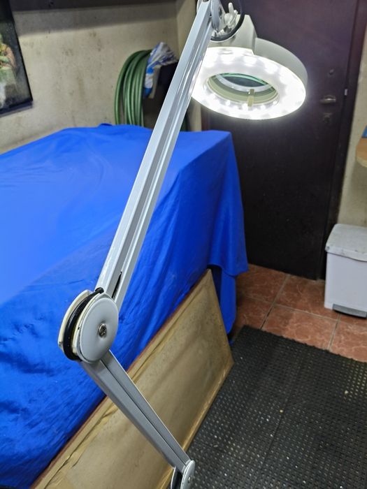 Vendi esta Lupa com luz LED
