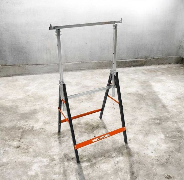 Будівельна стійка Bass Poiska Козлик