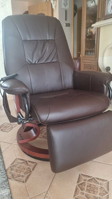 Fotel z funkcją masażu