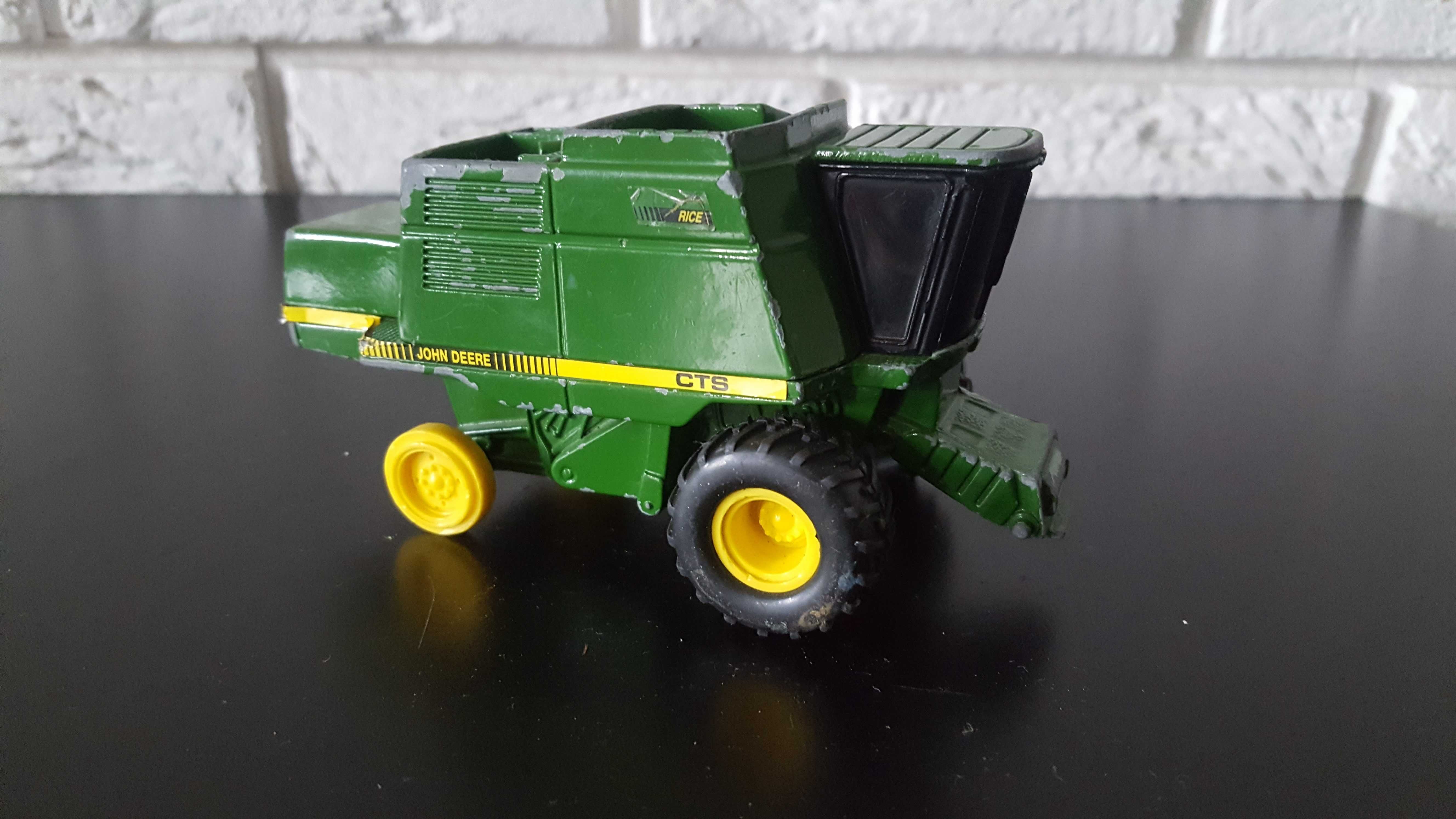 ERTL John Deere Bullet Rotor