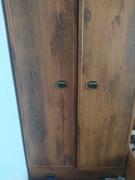 Sprzedam używane meble Indiana BRW 1500 zł