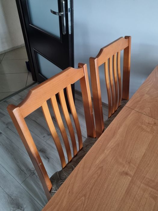 Krzesła 4 sztuki