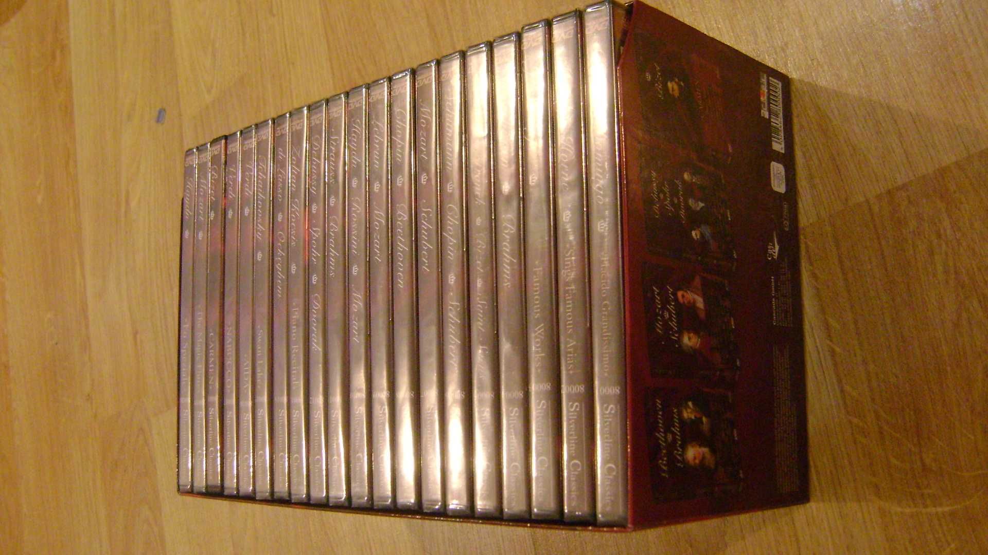 DVDs de coleção (20) - Clássicas/Óperas Som 5:1 com Caixa estado novo