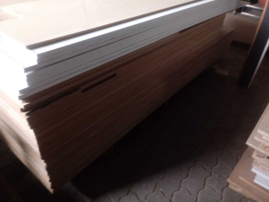 Sprzedam plyty mdf i wiorowe