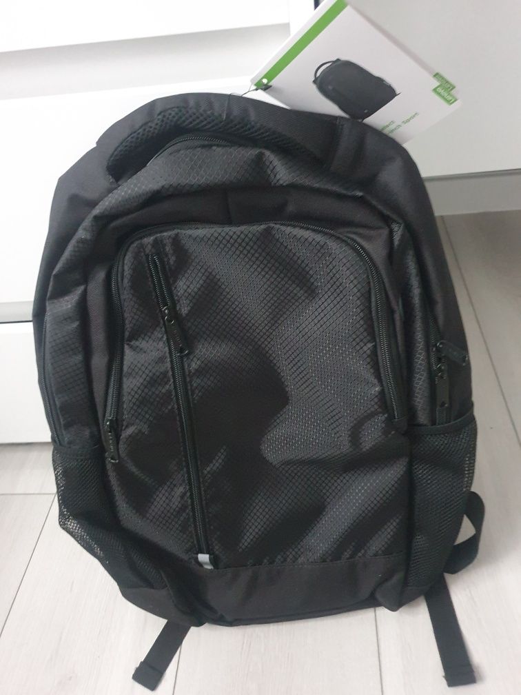 Nowy plecak Lenovo Select Targus 16'