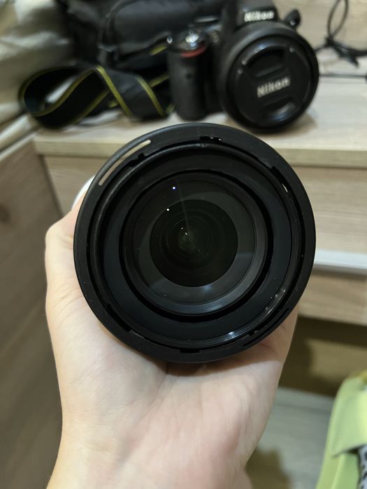 Nikon d5100 + nikkor af-s 50mm 1:1.8 g+ nikon af-s 18-105mm 1:3,5-5.6g