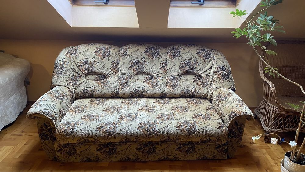 Kanapa, sofa rozkładana z funkcją spania, retro, gobelina