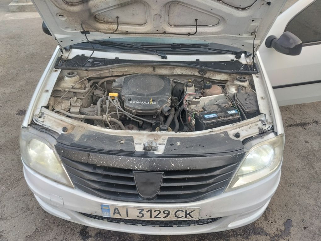 Renault logan 1.6 газ /бензин