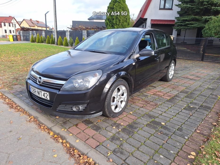 Opel Astra H 2004  1.7CDTI 101km