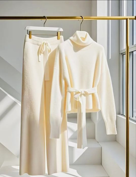 Костюм жіночий теплий / костюм женский теплый брюки свитер