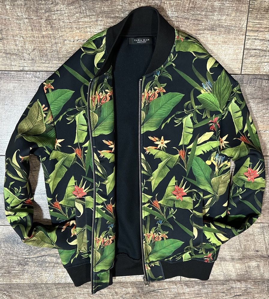 Куртка,ветровка Zara man. Разм.M-S